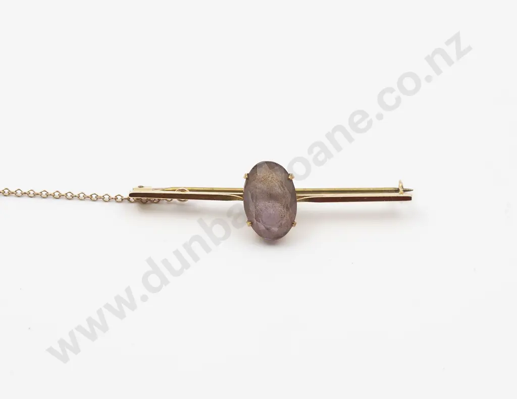 9ct Single Amethyst Bar Brooch Image 1++
