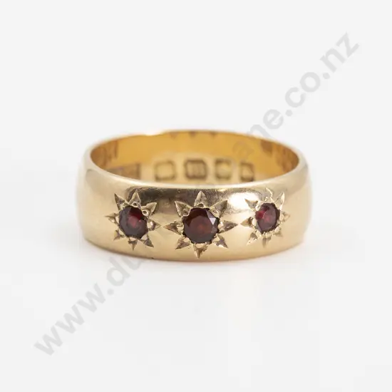 18ct Three Stone Garnet Band Ring