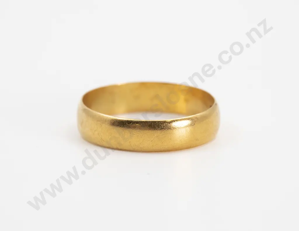 22ct Plain Wedding Band Image 1++
