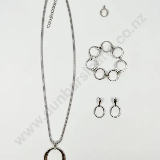 Vintage Oroton Chrome Plated Pendant Bracelet and Earrings