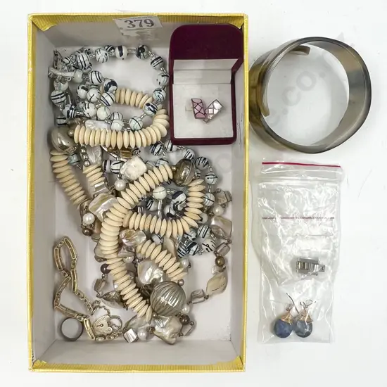 Small Qty Costume Jewellery