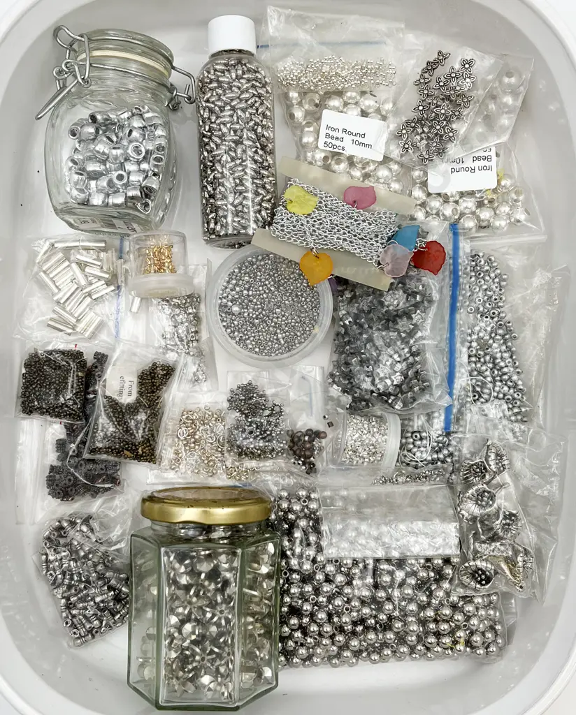 Mixed Quantity Metal Beads & Jewellery Mounts Image 1++