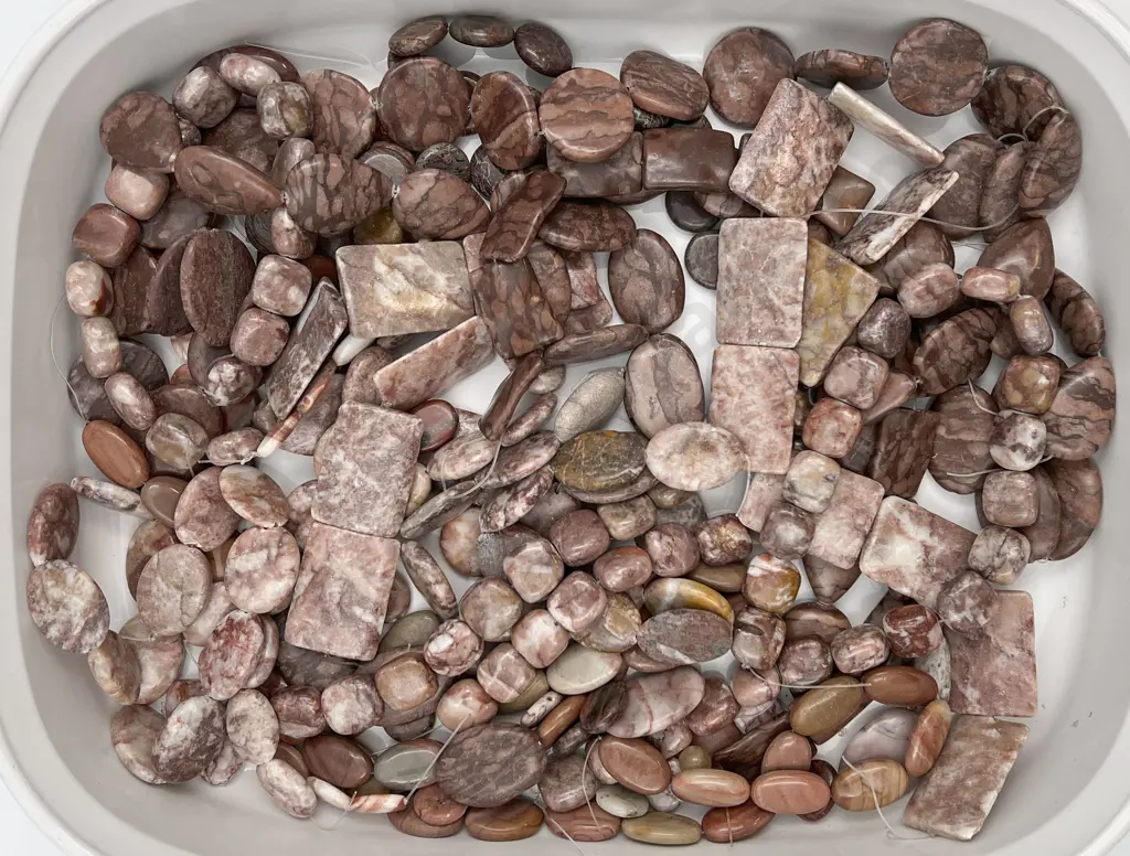 Mixed Jasper & Hardstone Beads Image 1++