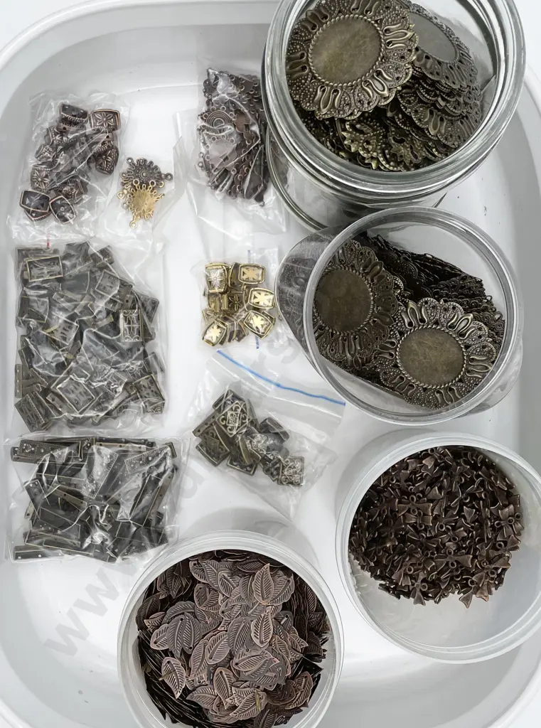 Quantity Metal Jewellery Fittings Image 1++
