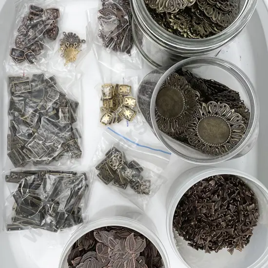 Quantity Metal Jewellery Fittings