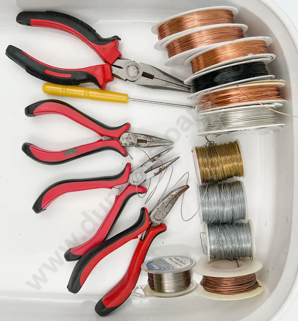 Mixed Beading Wire & Jewellery Tools Image 1++