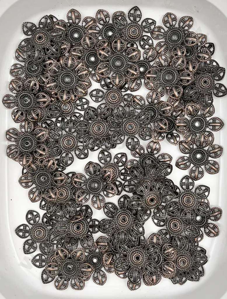 Bulk Quantity Metal Flower Head Bead Mounts Image 1++