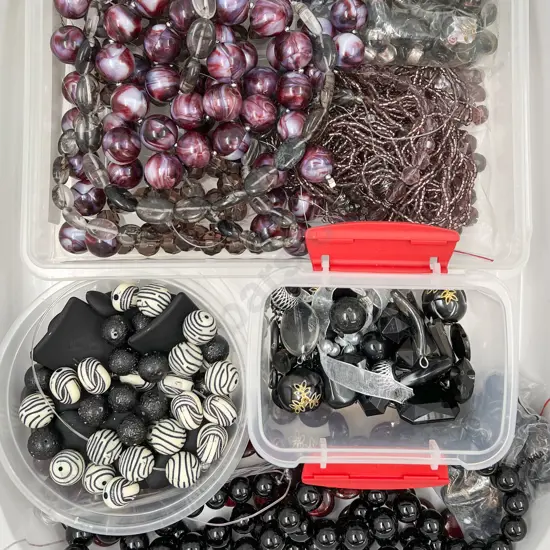 Quantity Mixed Beads