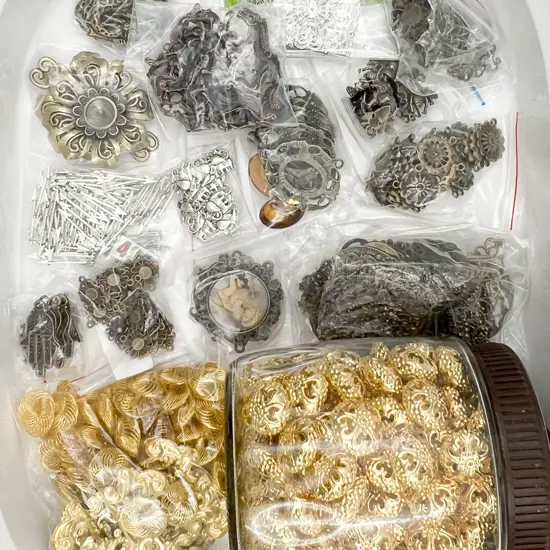 Quantity of Jewellery Metal Fittings