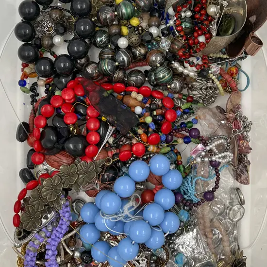Quantity Mixed Completed Jewellery
