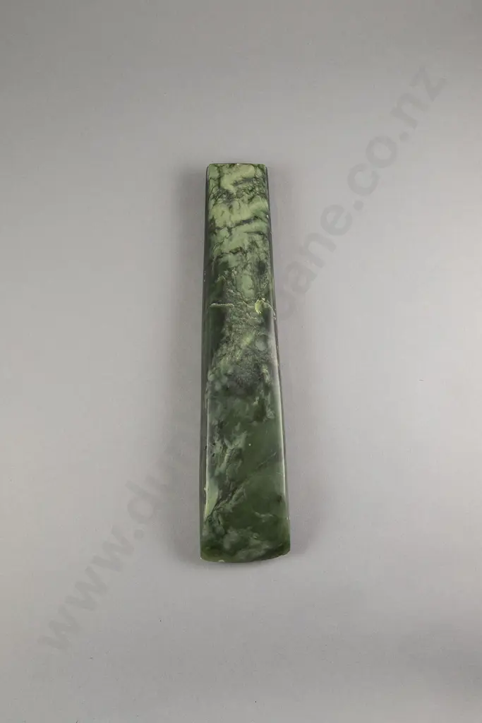 A Good Large Pre-European Pounamu Toki (Adze Blade) Image 1++