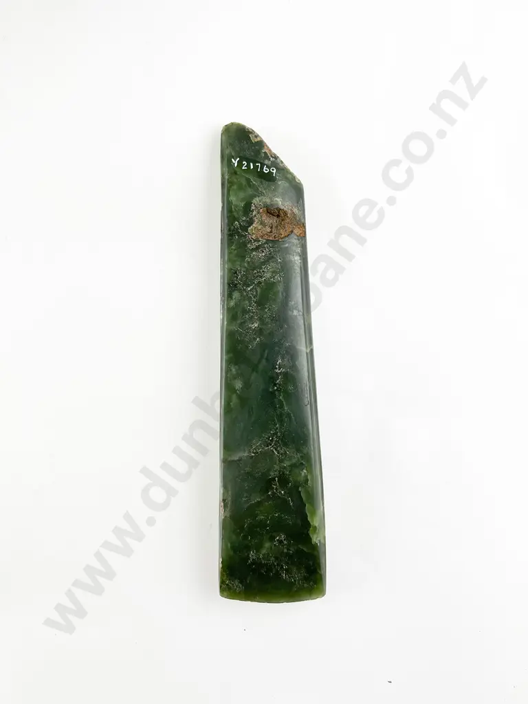 Pre-European Toki Pounamu Image 1++