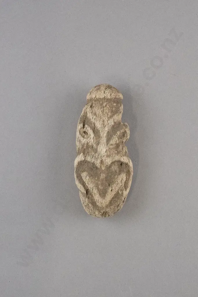 A Rare Carved Pumice Whakapakoko (Head) Image 1++
