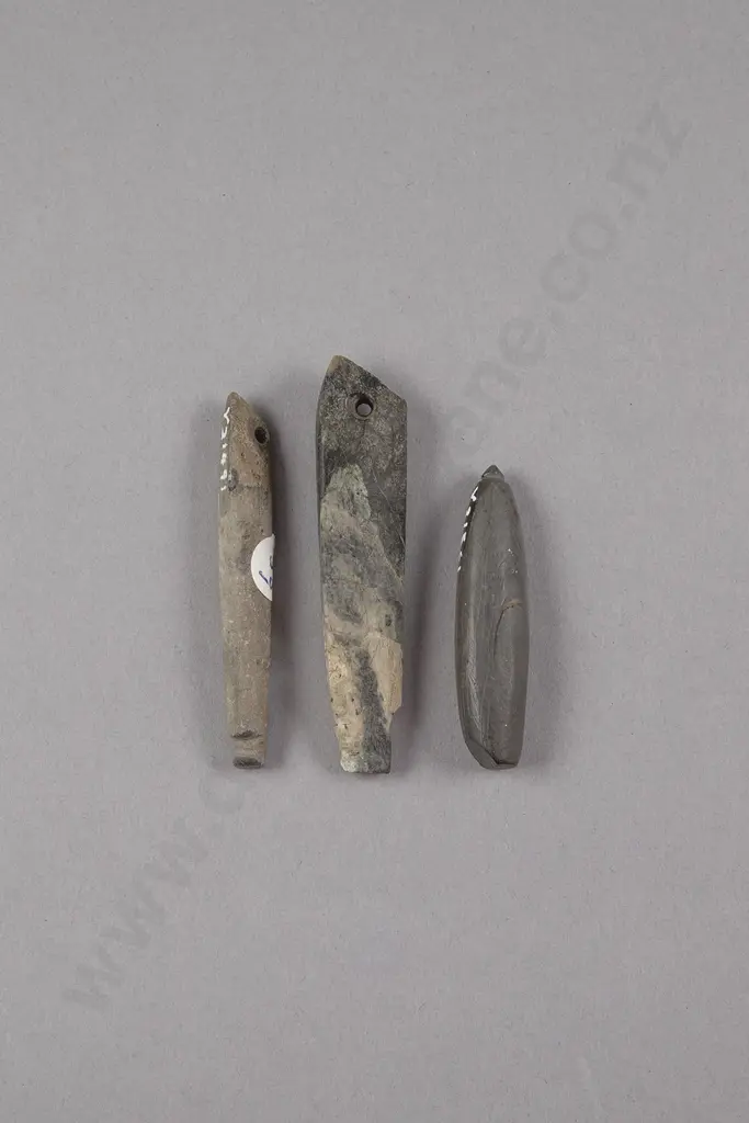 Three Stone Lures Image 1++