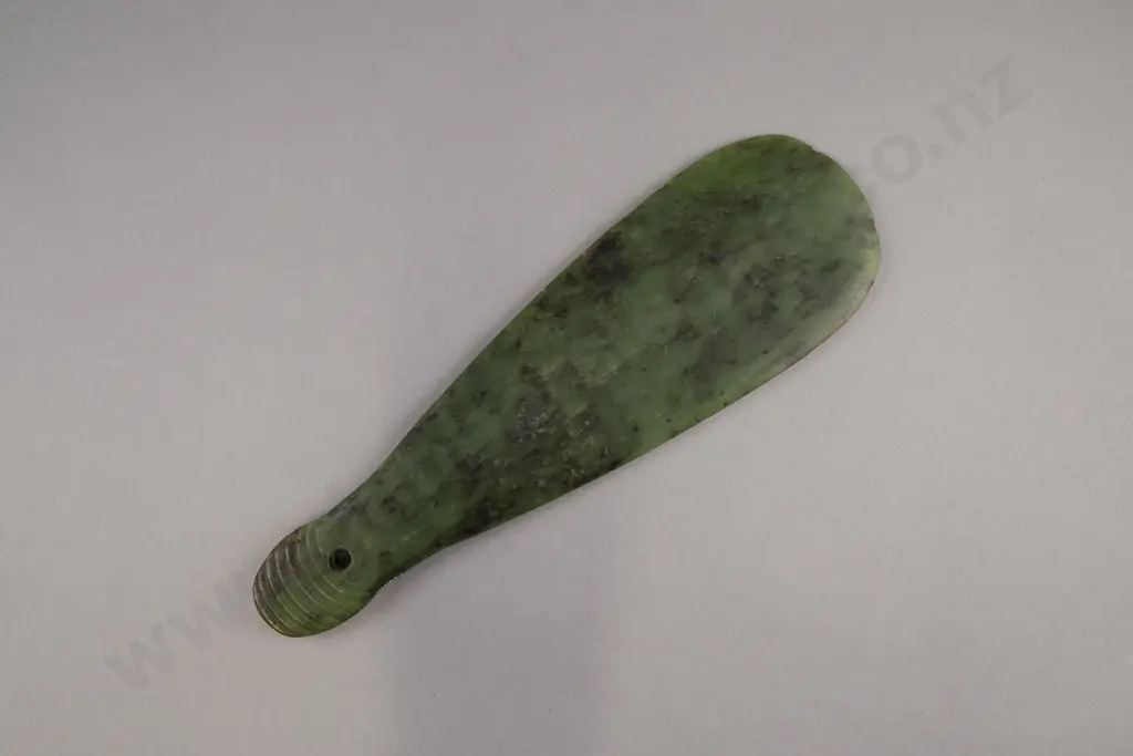 19th Century Mere Pounamu Image 1++