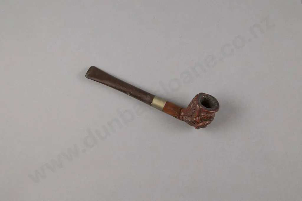 Carved Wooden Pipe Image 1++