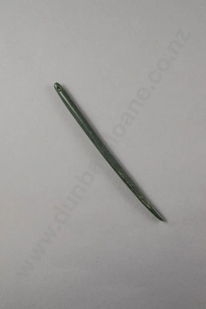 Pounamu Kuru Pendant Image 1++