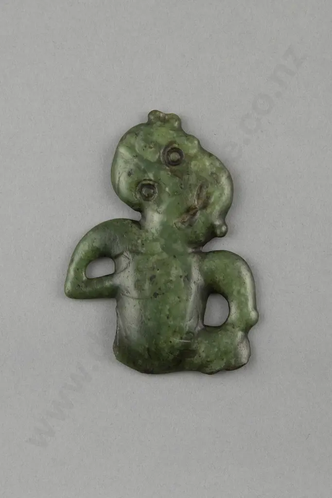 Pre-European Pounamu Hei Tiki Image 1++