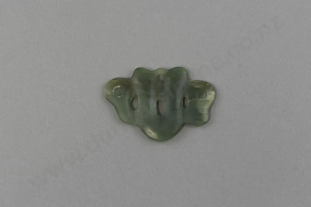 19th Century Pounamu Pekapeka Image 1++