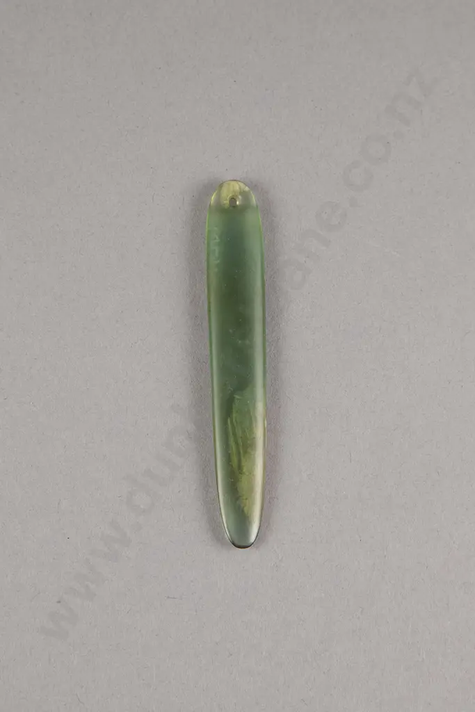 Pounamu Kuru (Pendant) Image 1++