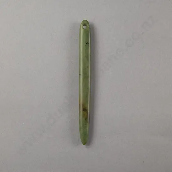 Pounamu Kapeu (Ear Pendant)