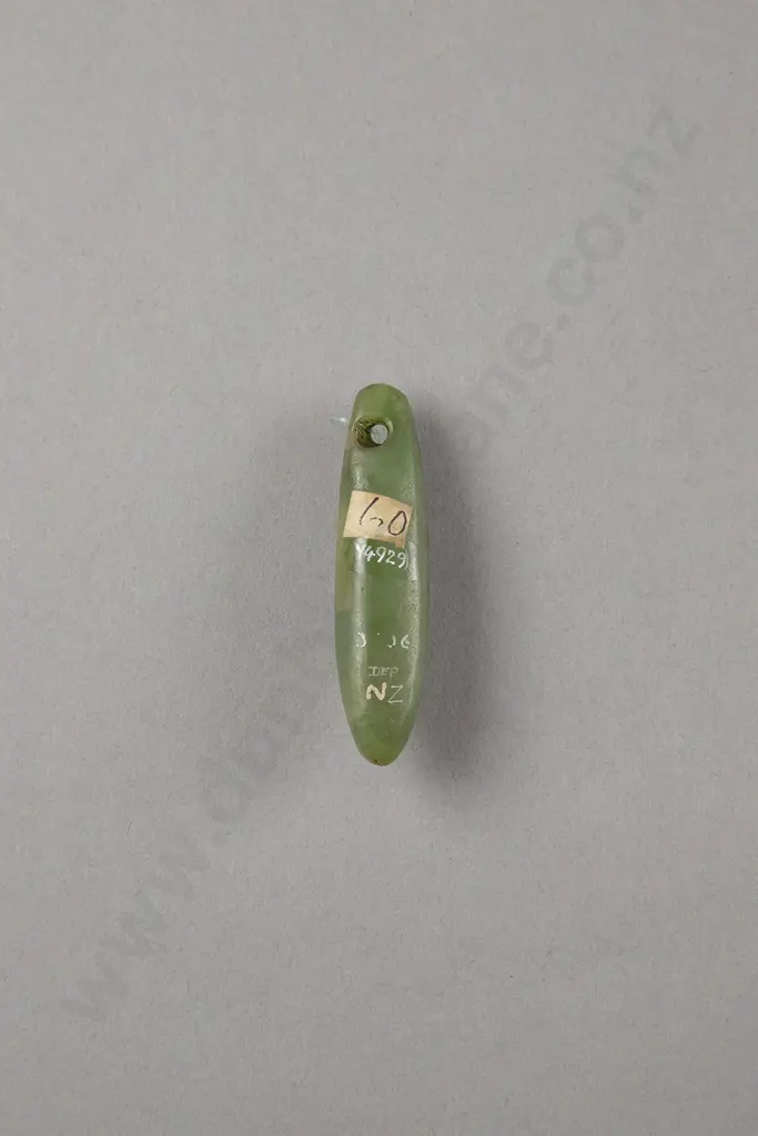 Pounamu Kuru (Pendant) Image 1++