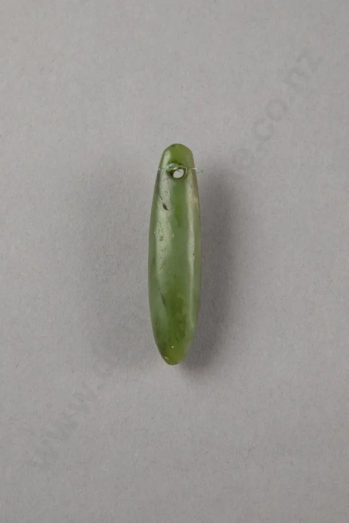 Pounamu Kuru (Pendant) Image 1++