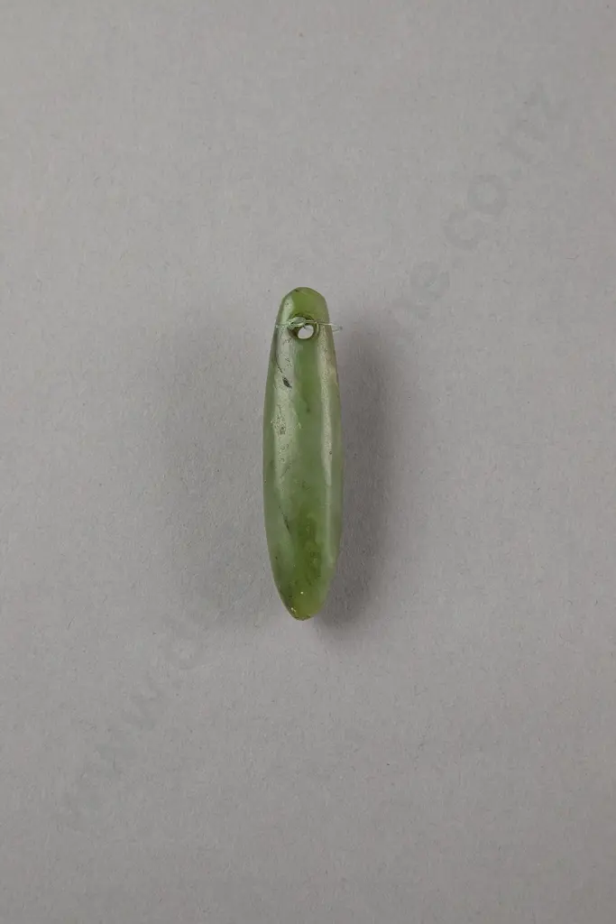 Pounamu Kuru (Pendant) Image 1++