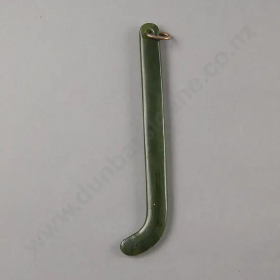 Pounamu Kapeu (Ear Pendant)