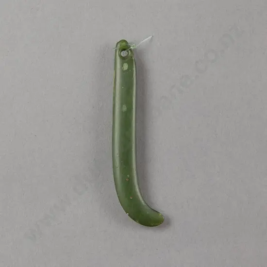 Pounamu Kapeu (Ear Pendant)