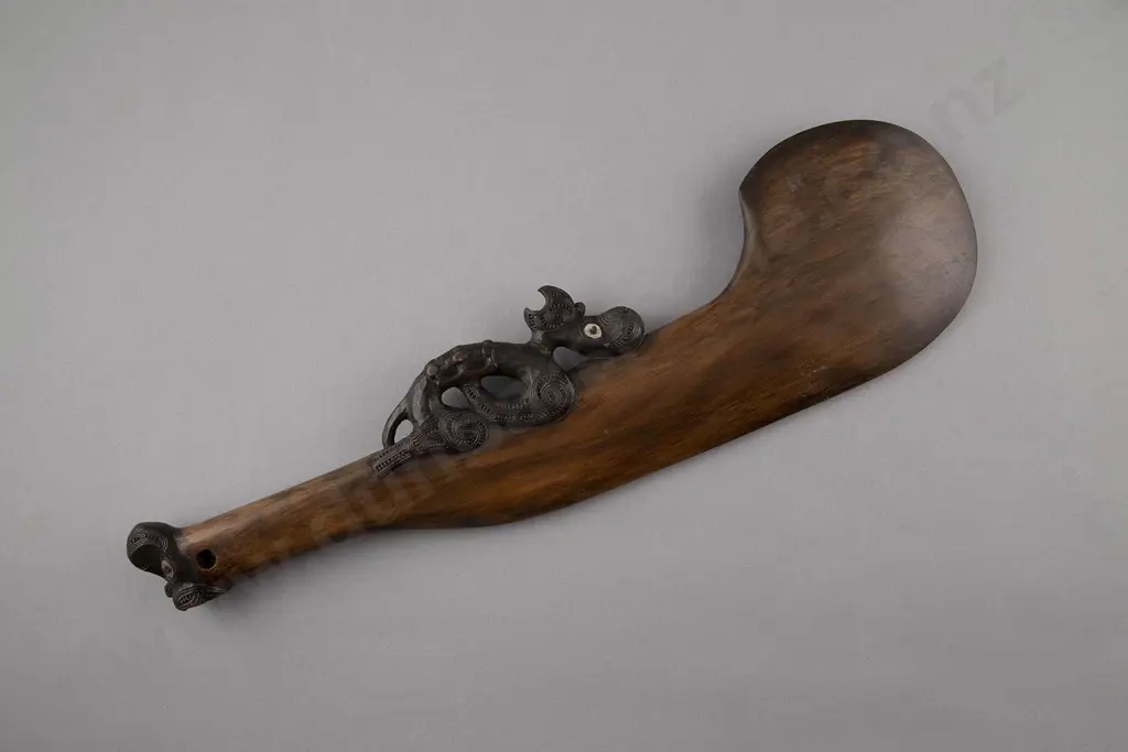 Carved Wahaika with Figure to Blade Image 1++