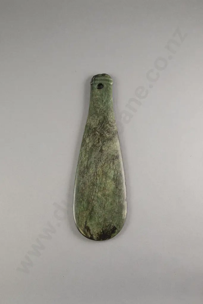 A 19th Century Small Mere Pounamu Image 1++