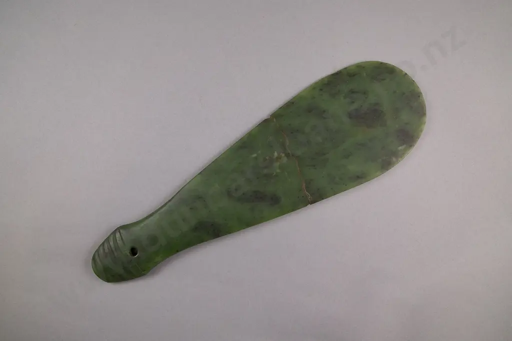 19th Century Mere Pounamu (Short Bladed Nephrite Weapon) Image 1++
