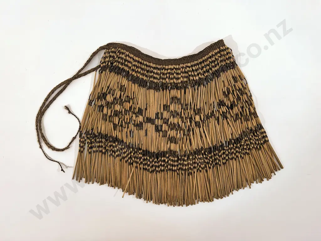 Early 20th Century Piupiu (Maori Waist Garment) Image 1++