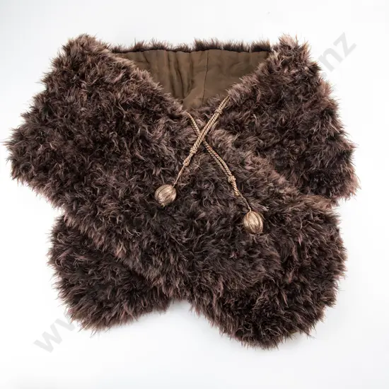 A Rare Late 19th Century Brown Kiwi Feather Stole