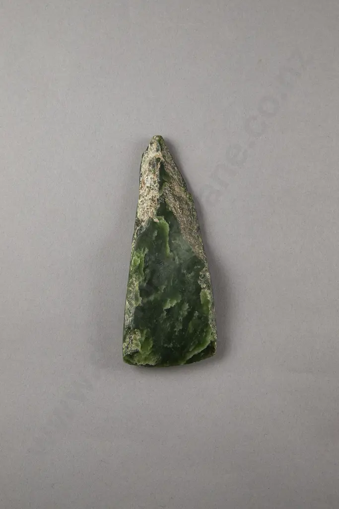 Pre-European Toki Pounamu Image 1++