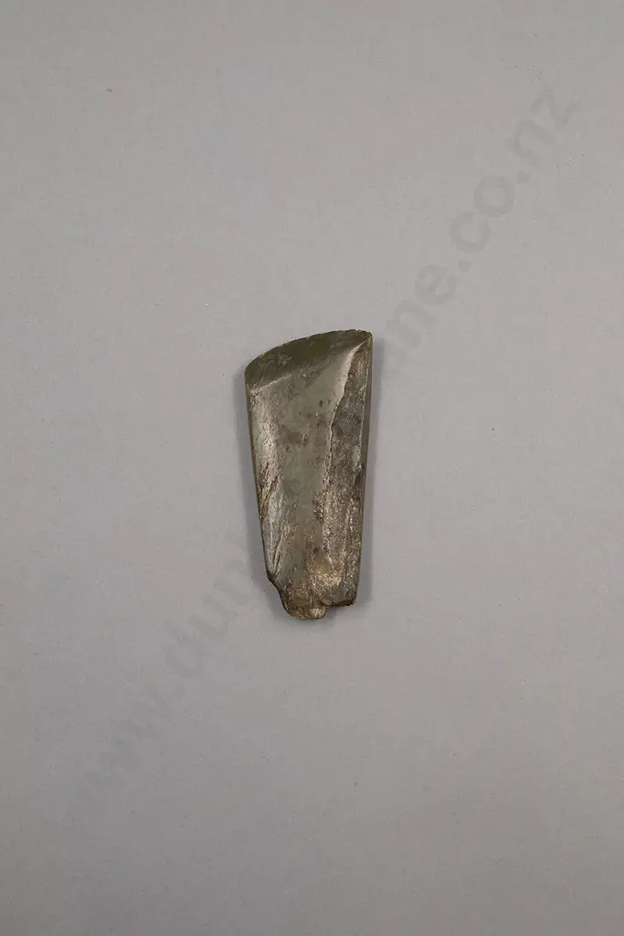 Pre-European Toki Pounamu Image 1++