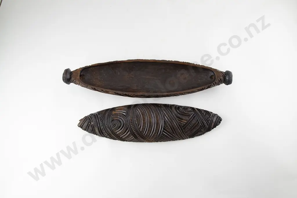 A 20th Century Wakahuia (Treasure Box) Image 1++