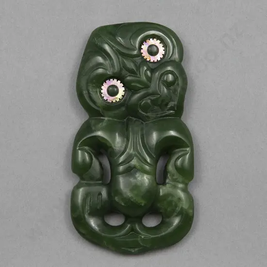 Pounamu Hei tiki by Scott Parker (Ngati Tama)
