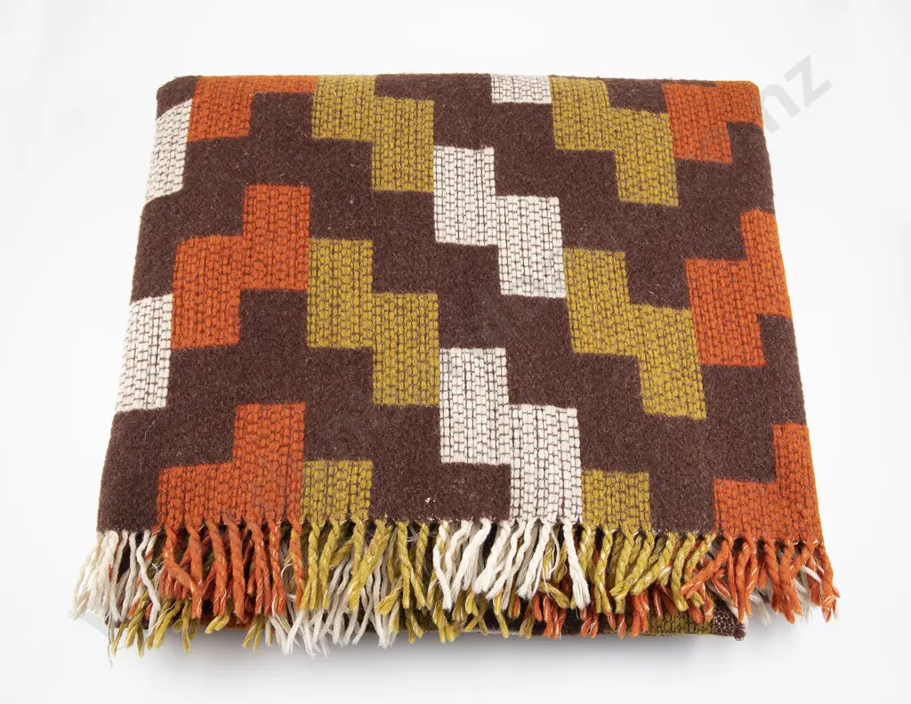 Te Ariki Wool Travel Rug Image 1++