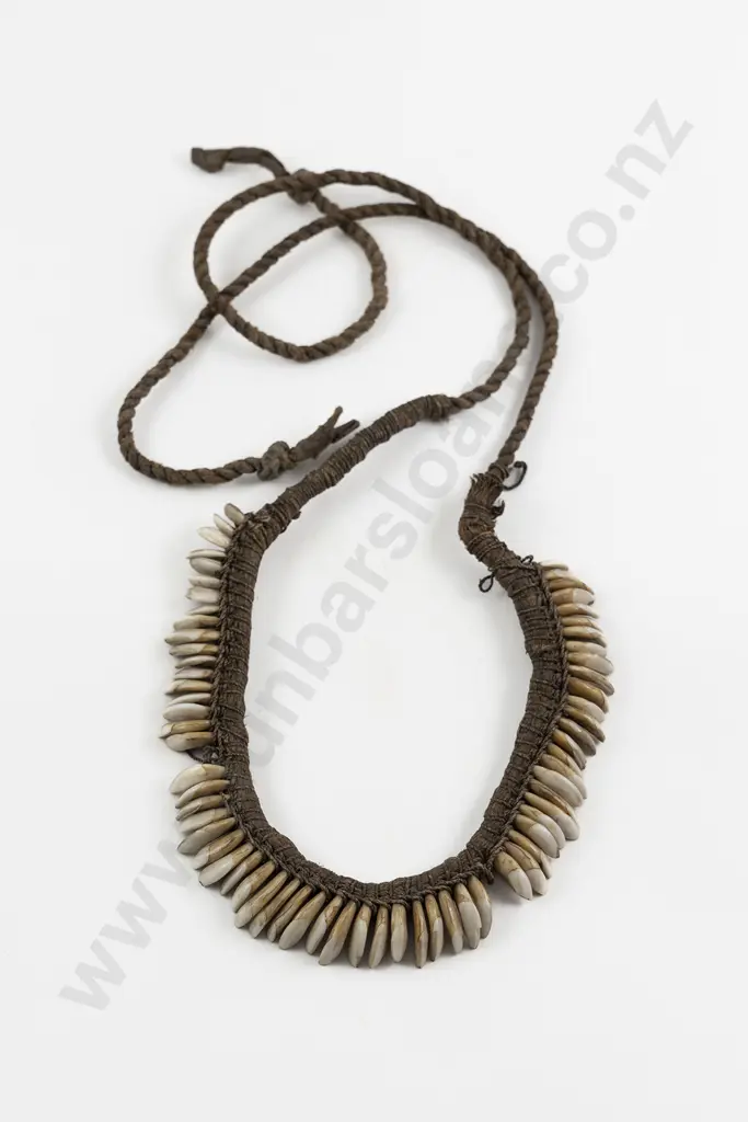 A Papua New Guinea Asmat Warrior's Necklace Image 1++