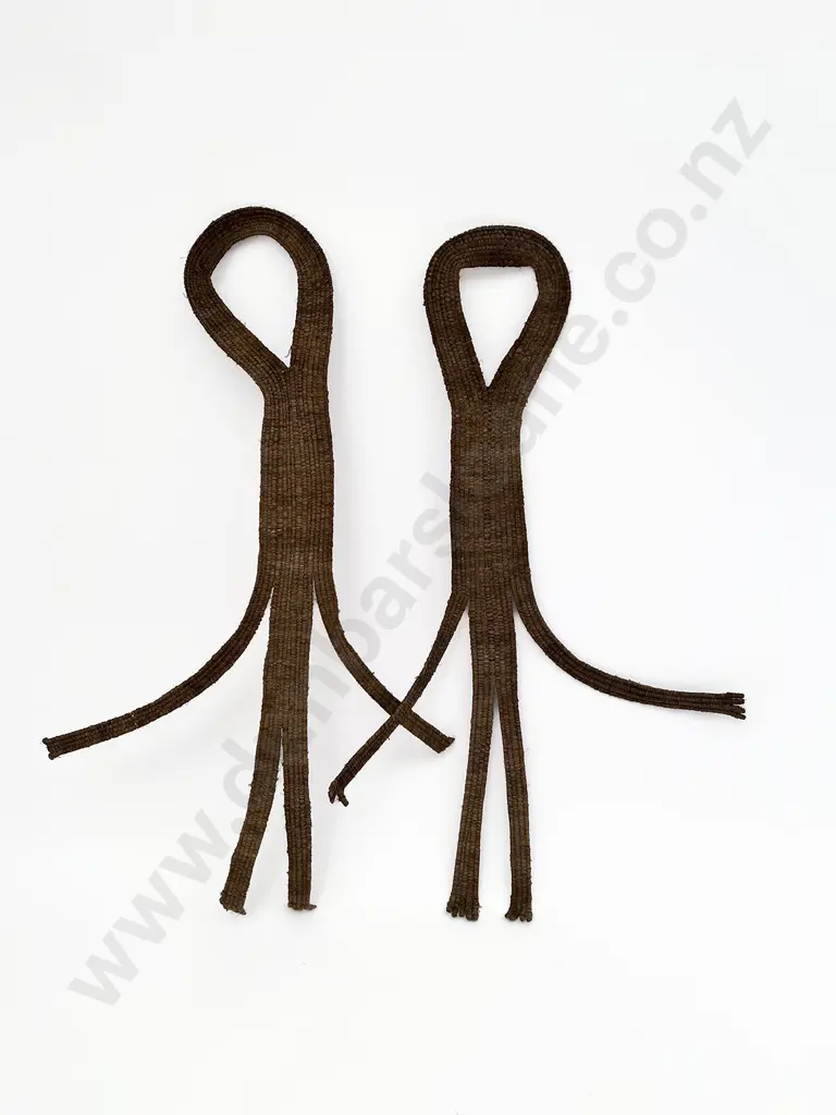 Two Papua New Guinea Timbuwarra Figure Image 1++