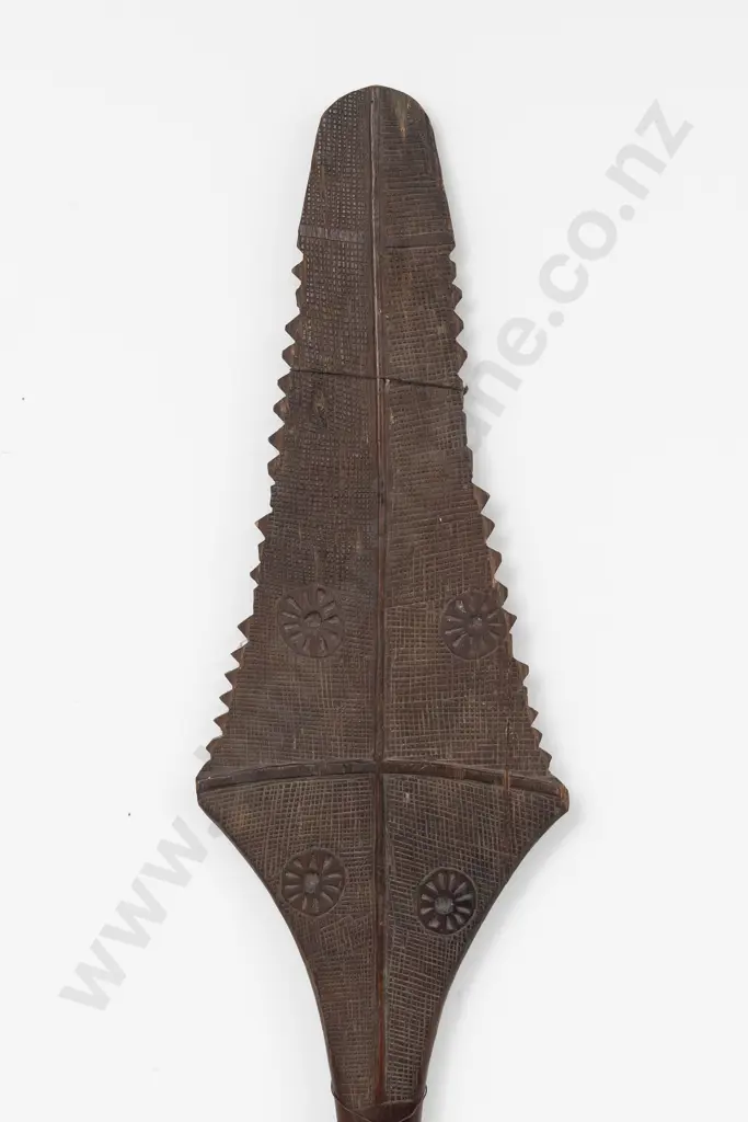 A 19th Century Fijian Paddle Shaped War Club ( Culucula) Image 1++