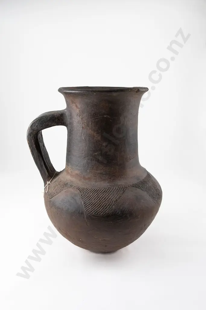 Mangabetu Tribe Native Beer Jug Image 1++