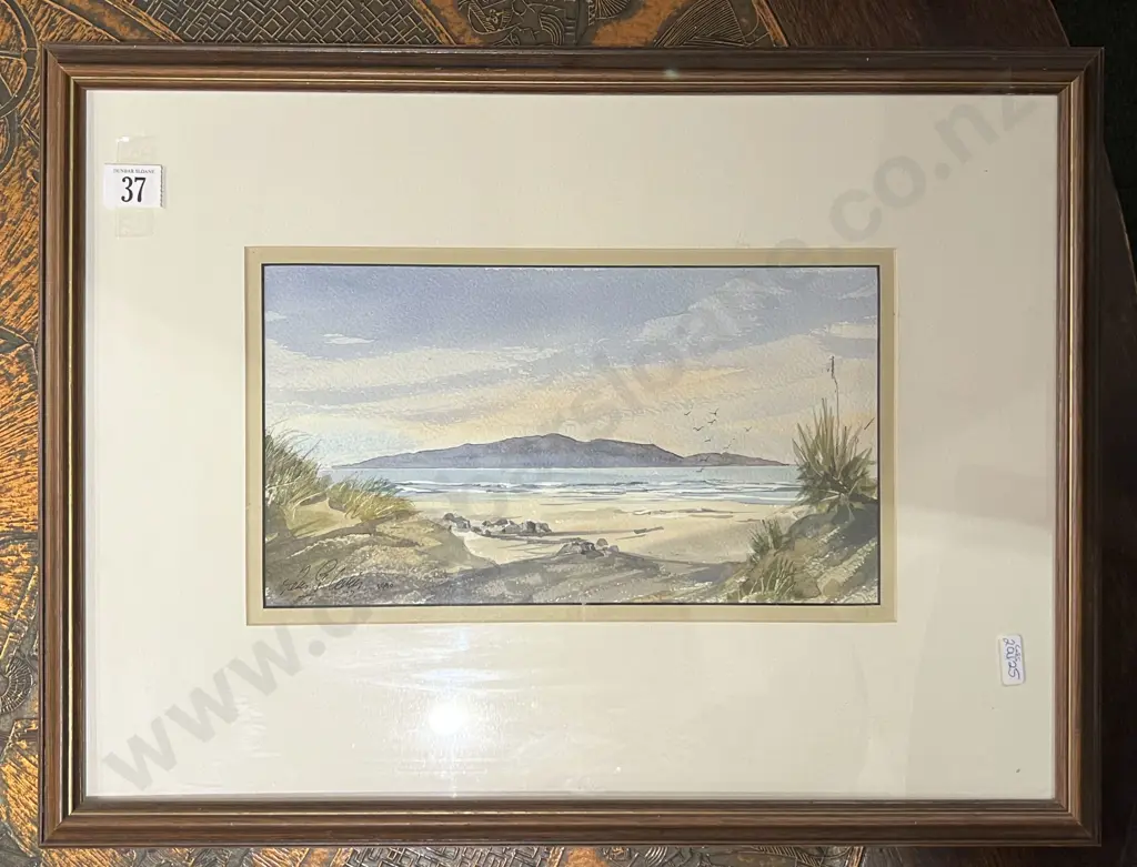 Peter Leitch - Beach Scene Image 1++