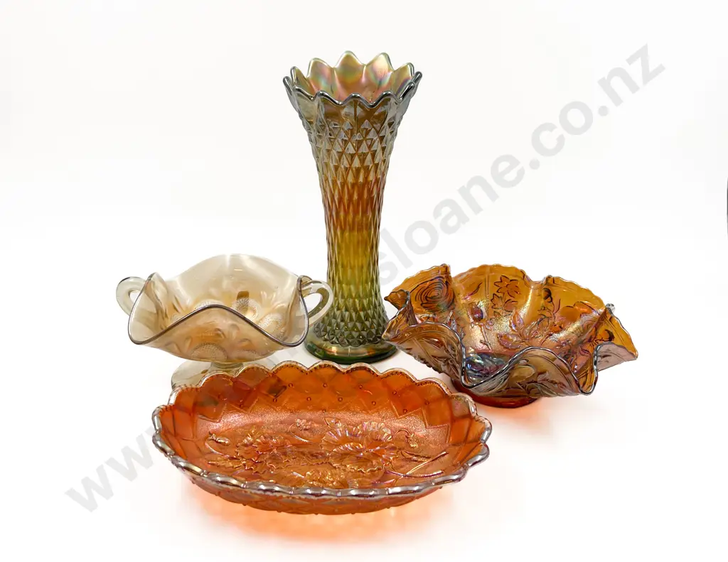 Four Pieces of Assorted Carnival Glass (Faults) Image 1++