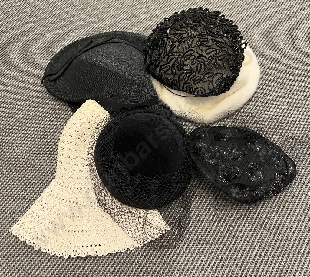 Selection of Vintage Ladies Hats Image 1++