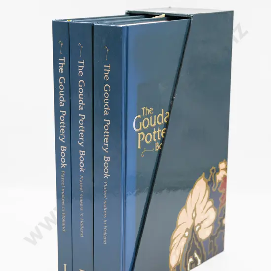 "The Gouda Pottery book" Three Volume Collection