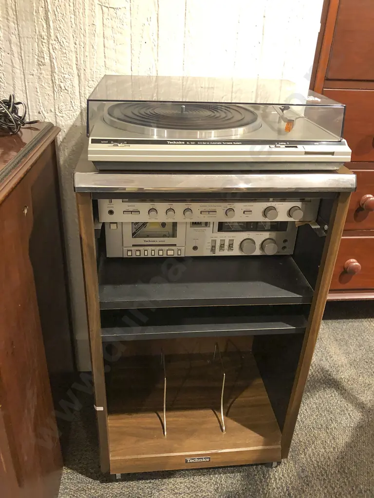 Technics Record Player and Amp with Two Speakers Together with Two Record Cabinets Image 1++