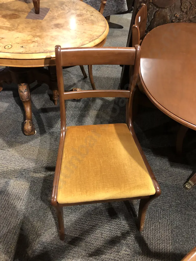 Mahogany Oval Dining Table Together with Four Dining Chairs Image 1++